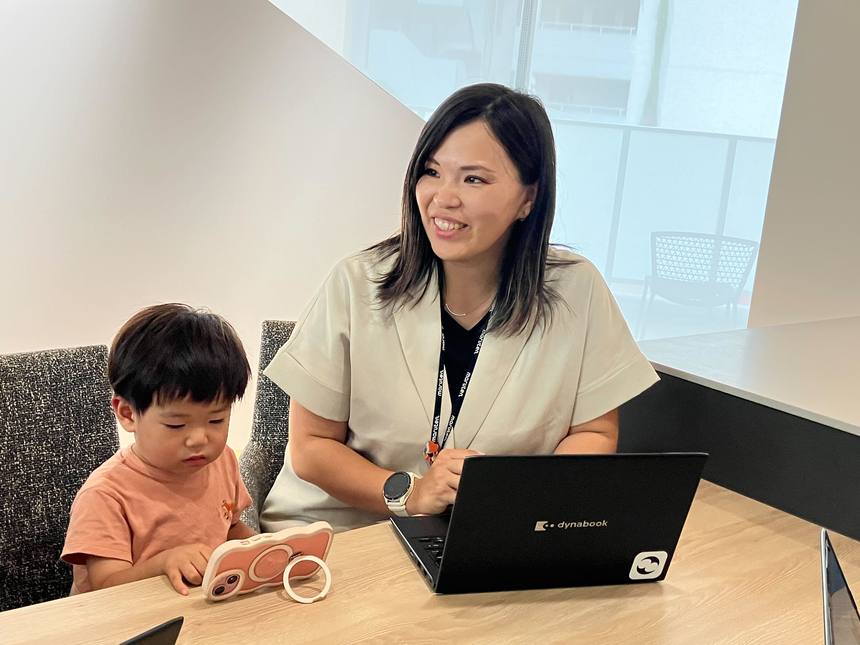 子連れ出社
